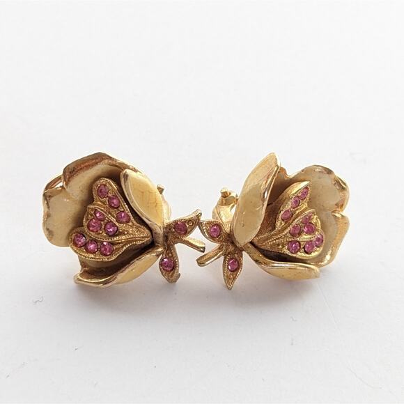 Vintage Kramer Romantic Enameled Rose Pink Rhinestone Gold Tone Clip On Earrings - Picture 1 of 4